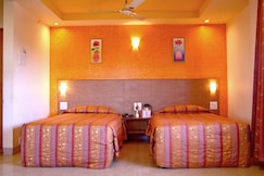 Goa Woodlands Hotel, Goa