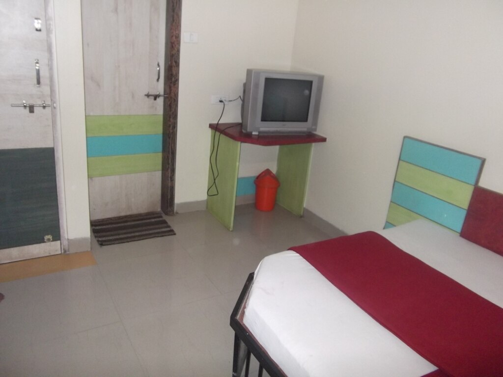 Double Bed AC 1