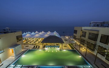 The Gold Beach Resort