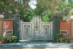 INCHARA FAMILY GARDEN RESTAURANT, Bangalore