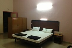 BWDA Hill Spray Resort, Kutralam